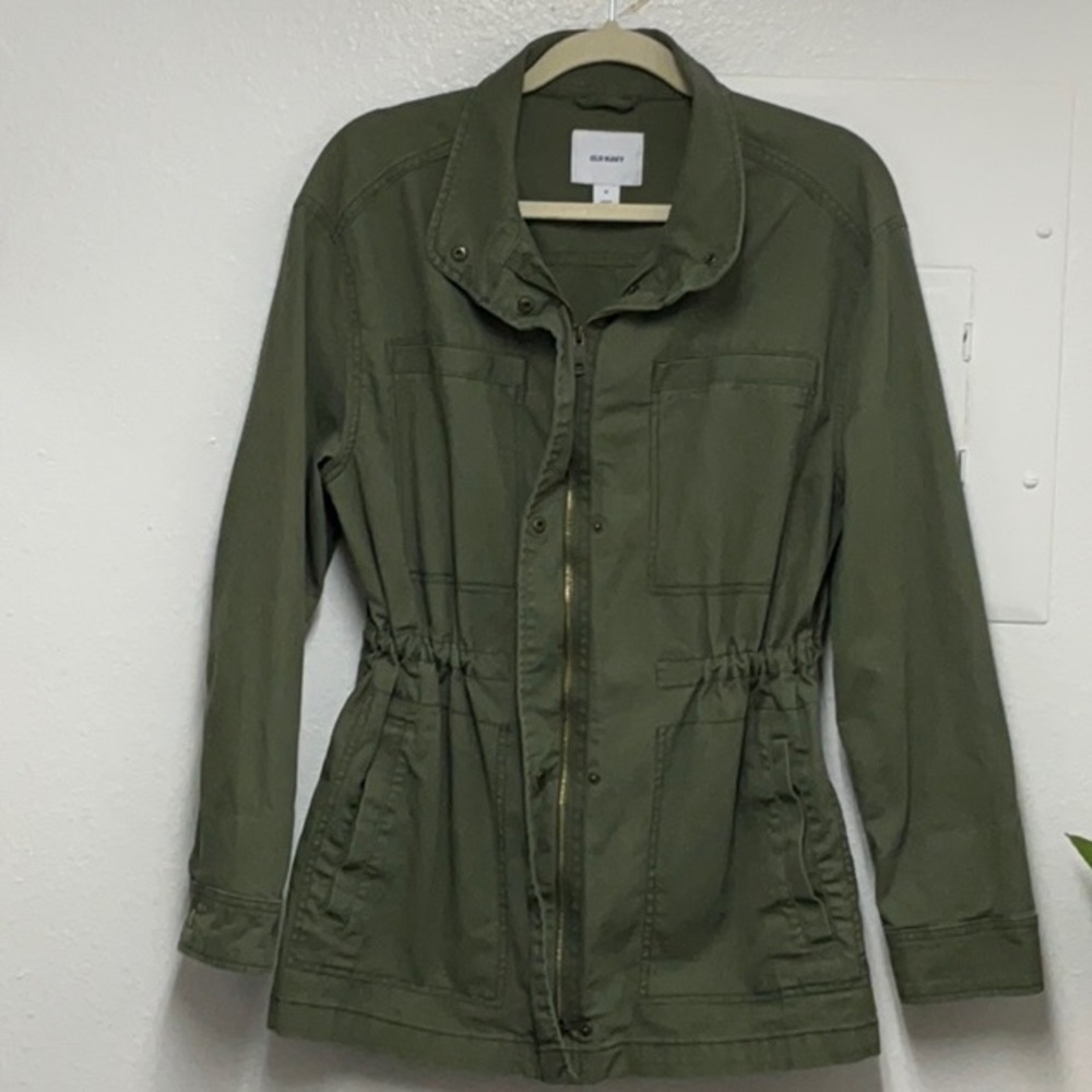 Old Navy Green Utility Jacket with Drawstring Waist and Full-Length Sleeves - Picture 4 of 7